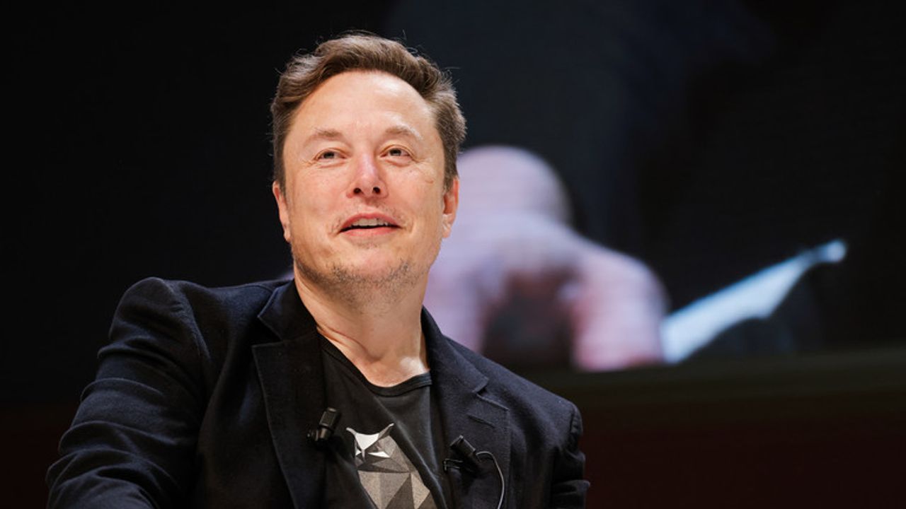 Elon Musk Robot Ordusu Kuruyor: Tesla’yı Yapay Zeka İmparatorluğuna Taşıyor