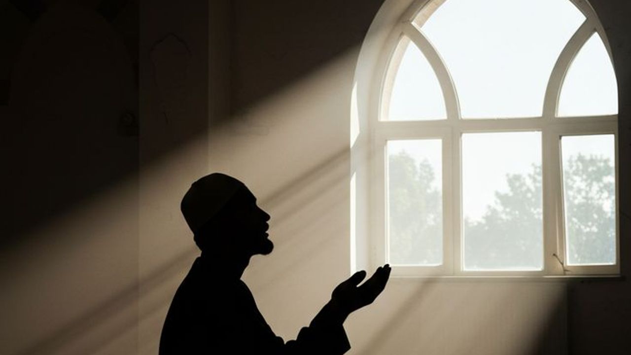 Dualar Boşa Gitmez, Allah En Hayırlısını Verir