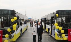 Çınarcık Belediyesi Araç Filosuna Yeni Otobüsler Ekledi