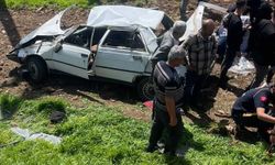Diyarbakır'da Otomobil Şarampole Devrildi: Çoğu Çocuk 9 Yaralı