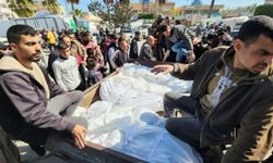 "Gazze'deki İşgal Saldırılarında Şehit Sayısı 33 Bin 175'e Yükseldi"