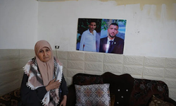 Filistin'de 4 Oğlunu Şehit Veren Anneye 'Filistinlilerin Hansa'sı' Lakabı Verildi