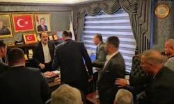 Kaynaşlı'da Devir Teslim Töreninde Siyasi Gerilim: YRP'li Eski Başkan ile MHP'li Milletvekili Arasında Tartışma