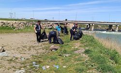 Diyarbakır'da Dicle Nehri Çevresi Atıklardan Temizlendi
