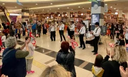 Özdilek Yalova, 23 Nisan'da Çocukları Keyifli Etkinliklere Davet Ediyor