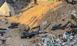 Gazze Sokaklarında, ABD Yapımı Roket Kalıntıları Dikkat Çekiyor