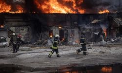 Ukrayna, Rusya'nın İlhak Ettiği Luhansk Kentindeki Petrol Deposuna Füze Saldırısı Düzenledi.