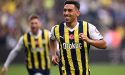 İrfan Can Kahveci, Fenerbahçe'de Kalma Kararı Aldı!