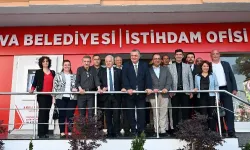 Yalova Belediye Başkanı Mehmet Gürel'den İstihdam Ofisi Açılışı