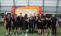Kent Kupası Futbol Dalı Tamamlandı! Şampiyon Yalova Üniversitesi