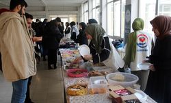 Dicle Üniversitesi Öğrencilerinden Gazze İçin Kermes Etkinliği