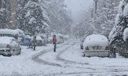 Meteoroloji'den Şiddetli Hava Uyarısı: Kar, Fırtına ve Kuvvetli Yağış Geliyor!