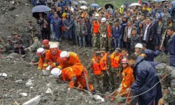 Çin'in Sichuan Eyaletinde Heyelan: 1 Ölü, 28 Kayıp