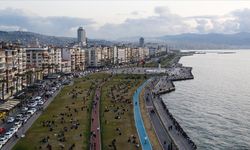 İzmir Valiliği'nden Ege Denizi'ndeki Sismik Hareketliliğe İlişkin Açıklama