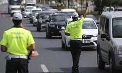 Trafikte 1 Haftada Yarım Milyona Yakın Sürücüye Ceza!
