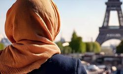 Fransa’da Başörtüsü Yasağı Tartışması Yeniden Alevlendi