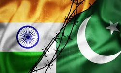 Hindistan ve Pakistan arasındaki gerilim tırmanıyor: Sınıra yakın bölgelerde çatışma.