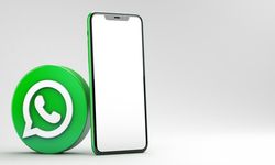 “WhatsApp İsrail’e Konum mu Atıyor?” – İranlı Uzmandan Uyarı: “Sadece Silmek Yetmez, Gerçek Çözüm Bu Değil!”