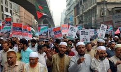 Bangladeş’te Cemaat-i İslami’ye yeniden izin çıktı.