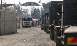 İsrail, Gazze’de Yaser Ebu Şebab Milislerini Silahlandırdı: Yardım Konvoylarına “Koruma” Görevi Verildi