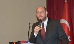 AK Parti Genel Başkan Yardımcısı Ve Yalova Milletvekili Ahmet Büyükgümüş, Artvin’de konuştu