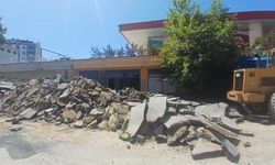 Yalova Çınarcık’ta Alkol Tartışması Cinayetle Sonuçlandı: Bir Kişi Boğazından Bıçaklanarak Hayatını Kaybetti