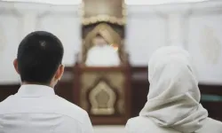 Nikâh Akdinde Erkek ve Kadın Şahitler: Hanefî ve Şafiî Mezheplerinin Farkları