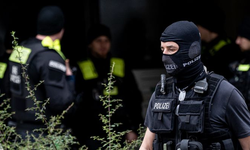 Berlin'de "İslami Neşid" Operasyonu: 23 Genç Gözaltında!
