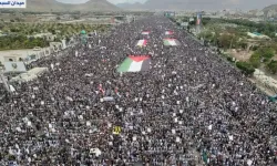 Yemenliler meydanlarda: “Direnişi silahsızlandıramazsınız”