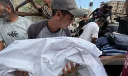 Yardım bekleyen siviller hedefte: Gazze’de sivil katliamı