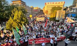 On Binler TBMM Önünde Gazze İçin Tek Ses: “Somut Adım Atın”