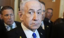 Kudüs Merkez Mahkemesi, Netanyahu’nun Yolsuzluk Davasının Kasım’da Yeniden Başlayacağını Açıkladı