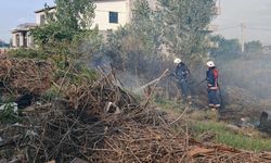 Yalova İtfaiyesi, Bayraktepe ve Bağlarbaşı’nda Çıkan Çöp Yangınlarını Anında Söndürdü