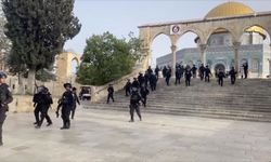 Mescid-i Aksa’da Yeni Baskın: 388 Siyonist Yahudi Polis Korumasında Avluları İşgal Etti