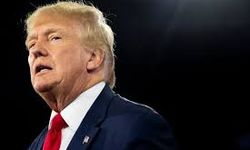Trump’tan Dünyaya Sert Tehdit: “ABD’ye Saldırırsanız Sizi Ezeceğiz”