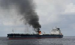 Siyonist İHA Yemen’de LPG Tankerini Vurdu: 27 Kişilik Mürettebat Ölümden Döndü