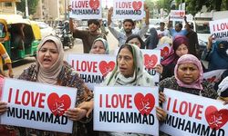 Hindistan’da “Muhammed’i seviyorum” demek suç sayıldı.