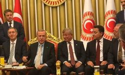 Davutoğlu, Erdoğan ile TBMM’deki Kareyi Hadisle Yorumladı