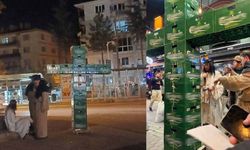 Eskişehir’de Skandal Cadılar Bayramı Görüntüleri: Bira Kasalarından Haç Yapıp Sokakta Dolaştılar!
