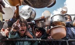 Ateşkese rağmen Gazze’de açlık kuyrukları uzuyor!