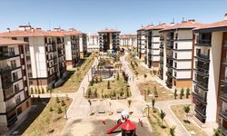 Sosyal konutta yaş sınırı ve başvuru şartları belli oldu: Bakan Kurum detayları açıkladı