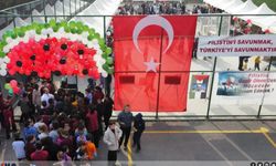 İlkokul Öğrencilerinden Gazze İçin Büyük Dayanışma: 5 Saatte 400 Bin Lira Toplandı