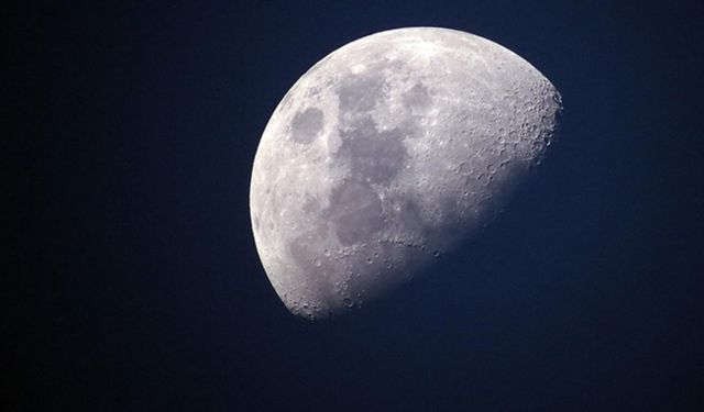 Türkiye'nin "Uzay Otoyolu" Yeni Uydular ve Ay'a Sert İnişle Geleceğe Yol Alacak