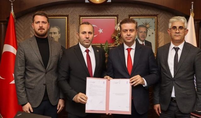 Yalova Belediyesi ve Müdürlük Arasında Su Bilinci Tiyatro Oyunu Protokolü İmzalandı