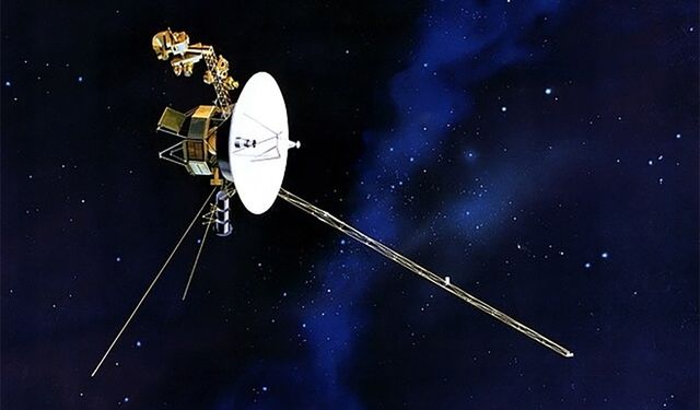 Voyager-1, Uzaydan Anlamlı Sinyaller Göndermeye Başladı!