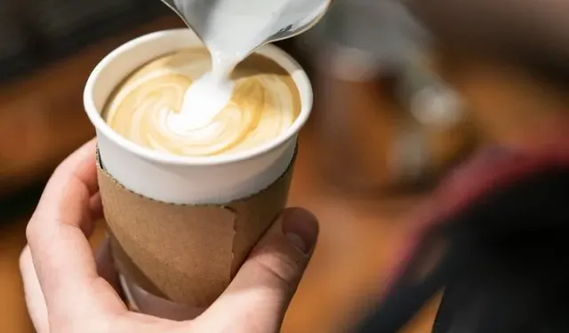 Rusya'daki Kafe, Anne Sütüyle Hazırlanan Kahve İddiasıyla Gündeme Geldi