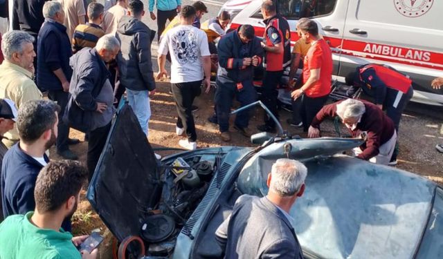 Yalova'da Otomobil Takla Attı: Sürücü Yaralandı