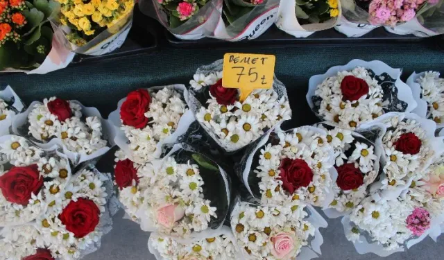 Yalova'da Anneler Günü İçin Çiçek Satışları Hızla Artıyor!