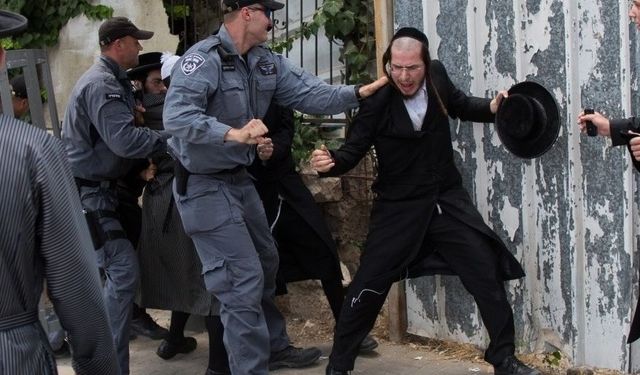 İsrail'de Askerlik Tartışmaları: Ultra Ortodokslar Sokakta