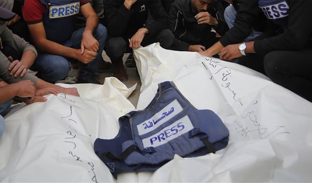 İsrail'in Gazze Şeridi'ndeki Saldırılarında 5 Gazeteci Daha Öldü